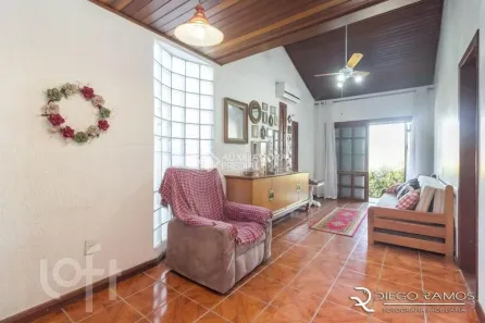 Casa com 4 Quartos à venda, 228m² no Jardim Sabará, Porto Alegre