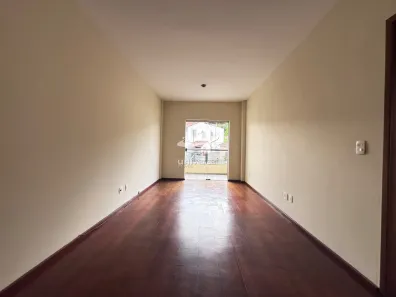 Apartamento com 2 Quartos para alugar, 73m² no Jardim Glória, Juiz de Fora