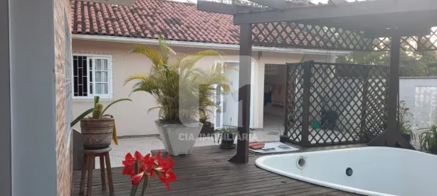 Casa com 4 Quartos à venda, 204m² no Campeche, Florianópolis