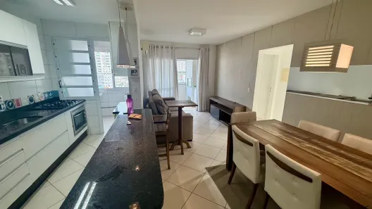 Apartamento com 2 Quartos à venda, 69m² no Barreiros, São José