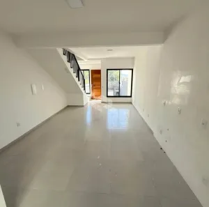 Casa com 2 Quartos à venda, 110m² no Serraria, São José