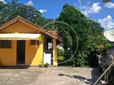 Casa com 3 Quartos à venda, 300m² no Rio Bonito, São Paulo