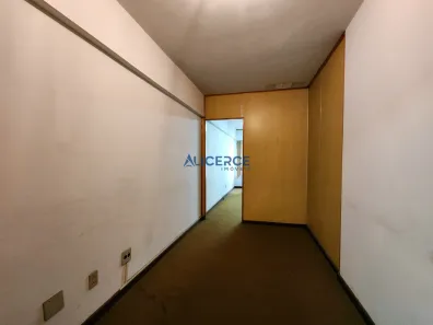 Sala Comercial à venda, 30m² no Centro, Juiz de Fora