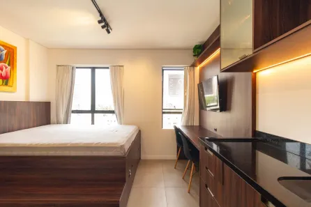 Apartamento com 1 Quarto para alugar, 19m² no Água Verde, Curitiba