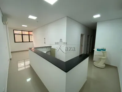 Sala Comercial à venda, 120m² no Jardim Apolo I, São José dos Campos