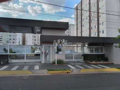 Apartamento com 2 Quartos para alugar, 58m² no Laranjeiras, Uberlândia