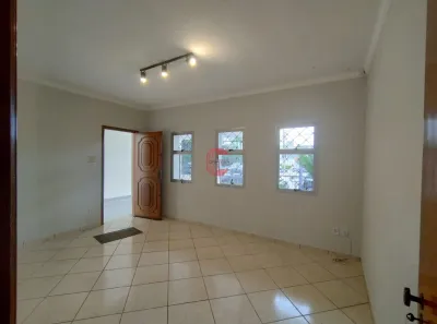 Casa com 3 Quartos à venda, 280m² no Jardim Cica, Jundiaí