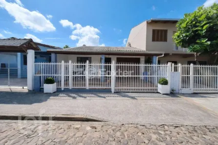 Casa com 2 Quartos à venda, 153m² no Santos Dumont, São Leopoldo