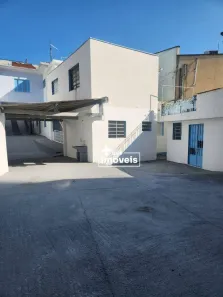 Casa com 5 Quartos para alugar, 250m² no Vila Ipojuca, São Paulo