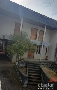 Casa com 3 Quartos à venda, 180m² no Parque Assunção, Taboão da Serra