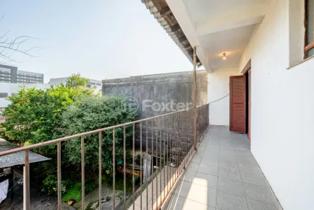 Casa com 4 Quartos à venda, 240m² no Teresópolis, Porto Alegre