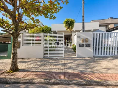 Casa com 2 Quartos à venda, 82m² no Barra do Rio Cerro, Jaraguá do Sul