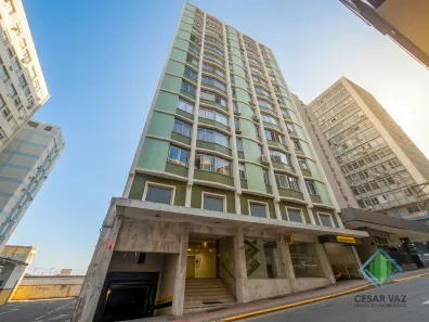 Apartamento com 2 Quartos à venda, 107m² no Centro, Florianópolis