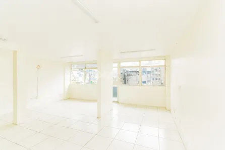 Sala Comercial para alugar, 56m² no Centro Histórico, Porto Alegre