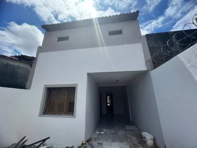 Casa com 6 Quartos à venda, 250m² no Jardim América, Fortaleza