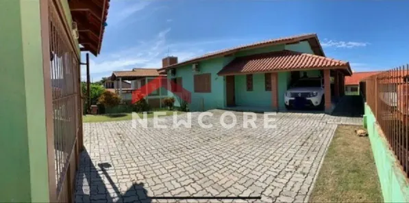 Casa com 4 Quartos à venda, 250m² no Ingleses do Rio Vermelho, Florianópolis