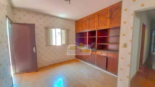 Casa com 3 Quartos à venda, 249m² no Vila Maria Helena, Uberaba