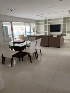 Apartamento com 3 Quartos para alugar, 212m² no Alphaville Centro Industrial e Empresarial/Alphaville., Barueri
