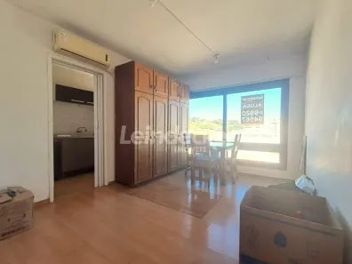Kitnet com 1 Quarto para alugar, 32m² no Partenon, Porto Alegre