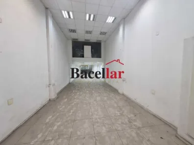 Prédio Comercial para alugar, 1801m² no Estácio, Rio de Janeiro