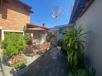 Sobrado com 3 Quartos à venda, 400m² no Horto Florestal, São Paulo