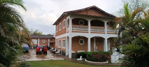 Fazenda/Sítio com 5 Quartos à venda, 570m² no Área Rural de Pouso Alegre, Pouso Alegre
