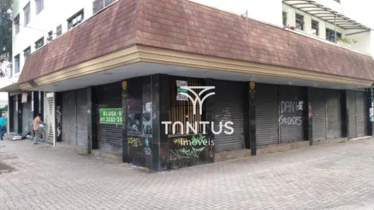Ponto Comercial para alugar, 99m² no Centro, Curitiba