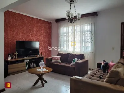 Casa com 3 Quartos à venda, 200m² no Barreiros, São José