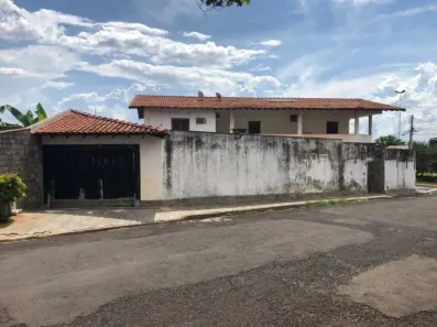 Sobrado com 3 Quartos à venda, 349m² no Vila Independência, Araraquara