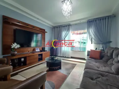 Sobrado com 3 Quartos à venda, 242m² no Vila Maricy, Guarulhos
