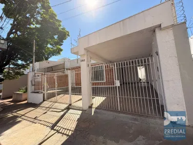 Casa com 3 Quartos para alugar, 400m² no Centro, São Carlos