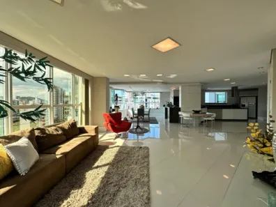 Apartamento com 3 Quartos à venda, 240m² no Jardim Blumenau, Blumenau