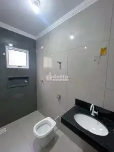 Casa com 3 Quartos à venda, 80m² no Taiaman, Uberlândia