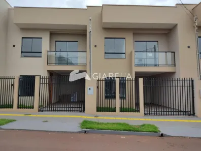 Sobrado com 2 Quartos à venda, 102m² no São Francisco, Toledo