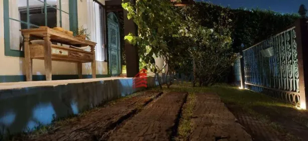 Casa de Condomínio com 4 Quartos à venda, 340m² no Badu, Niterói