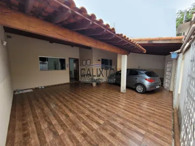 Casa com 3 Quartos à venda, 204m² no Maravilha, Uberlândia