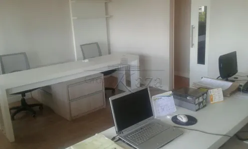 Sala Comercial com 2 Quartos à venda, 70m² no Vila Adyana, São José dos Campos