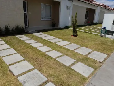 Casa de Condomínio com 2 Quartos para alugar, 60m² no SIM, Feira de Santana