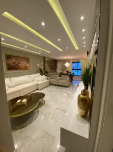 Apartamento com 4 Quartos para alugar, 147m² no Centro, Balneário Camboriú