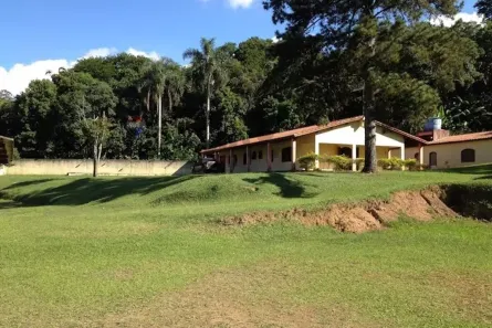 Fazenda/Sítio com 4 Quartos à venda, 500m² no Fazenda Velha, Arujá