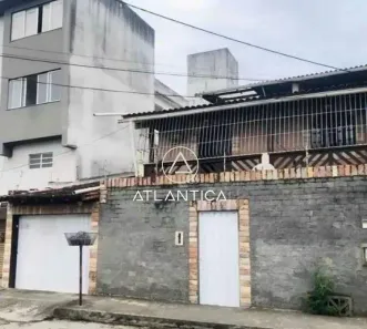 Casa com 5 Quartos à venda, 334m² no Sol e Mar, Macaé