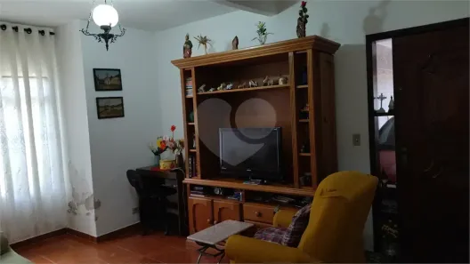 Casa com 2 Quartos à venda, 85m² no Jardim Campo Limpo, São Paulo