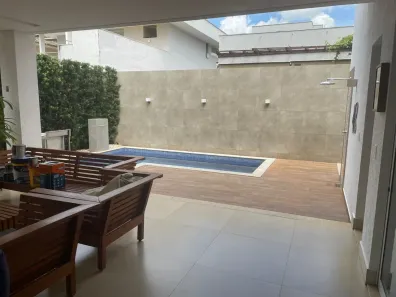 Casa de Condomínio com 3 Quartos para alugar, 230m² no Jardins Atenas, Goiânia