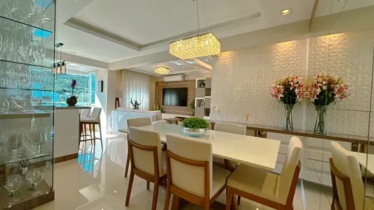 Apartamento com 2 Quartos à venda, 80m² no Jardim Carvalho, Porto Alegre