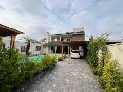 Casa com 3 Quartos para alugar, 250m² no Padre Reus, São Leopoldo