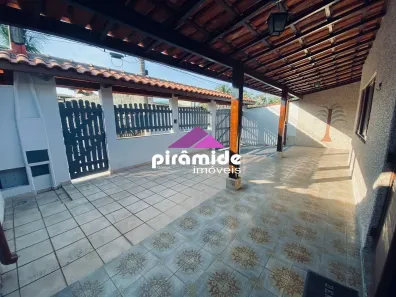 Casa com 3 Quartos à venda, 168m² no Praia das Palmeiras, Caraguatatuba