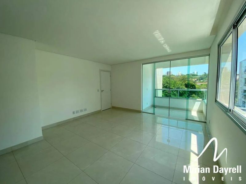 Apartamento com 3 quartos — Santo Antônio, Belo Horizonte