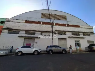 Galpão/Depósito/Armazém para alugar, 492m² no Daniel Fonseca, Uberlândia