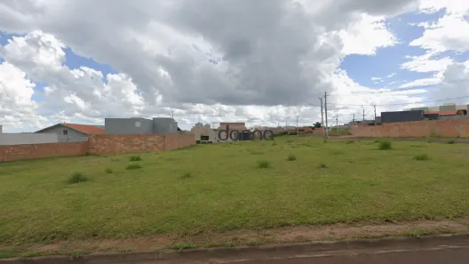 Lote/Terreno à venda, 250m² no Oneida Mendes II, Uberaba