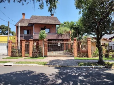 Casa com 4 Quartos à venda, 213m² no Jardim Floresta, Porto Alegre